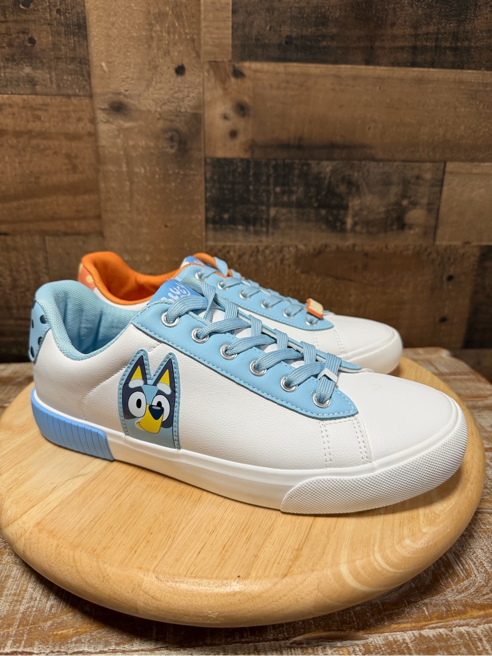 Ground Up Bluey Bingo Women’s 9 White Blue Orange Court Sneakers Shoes